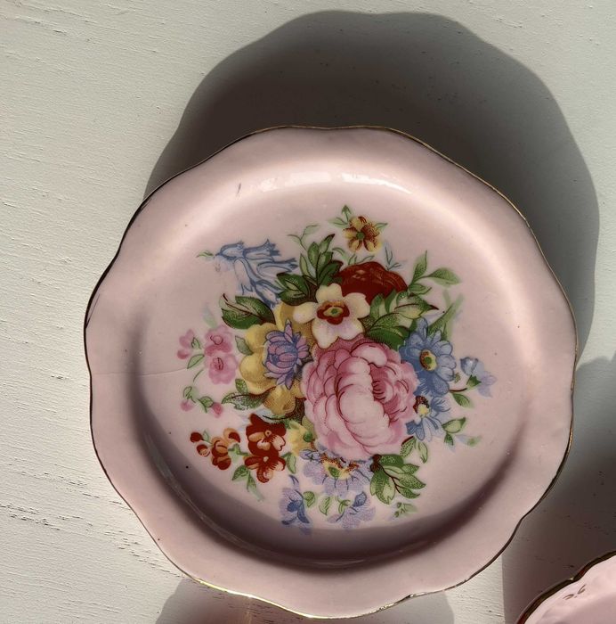 порцелан ,декорация