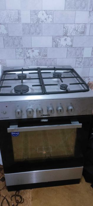 Продам газовую плиту в хорошем состоянии