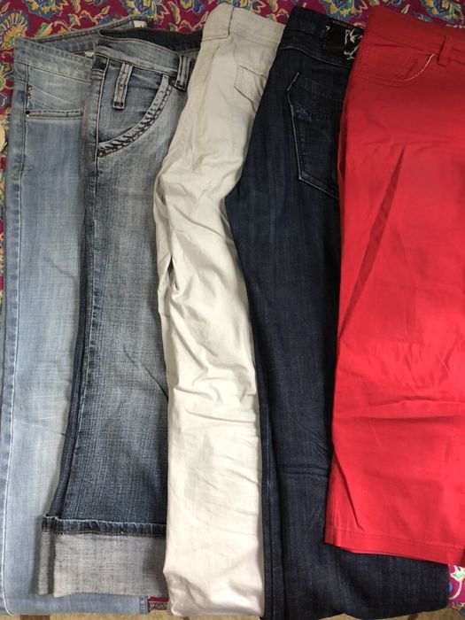 Продам женские вещи. Джинсы, бриджи, платье, сарафан, водолазки
