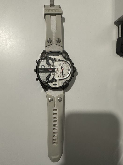 Diesel часовникк