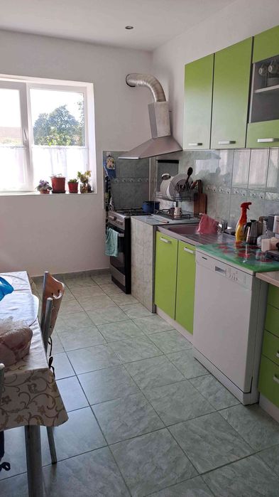 Vand casa cu gradina mare în Bethausen