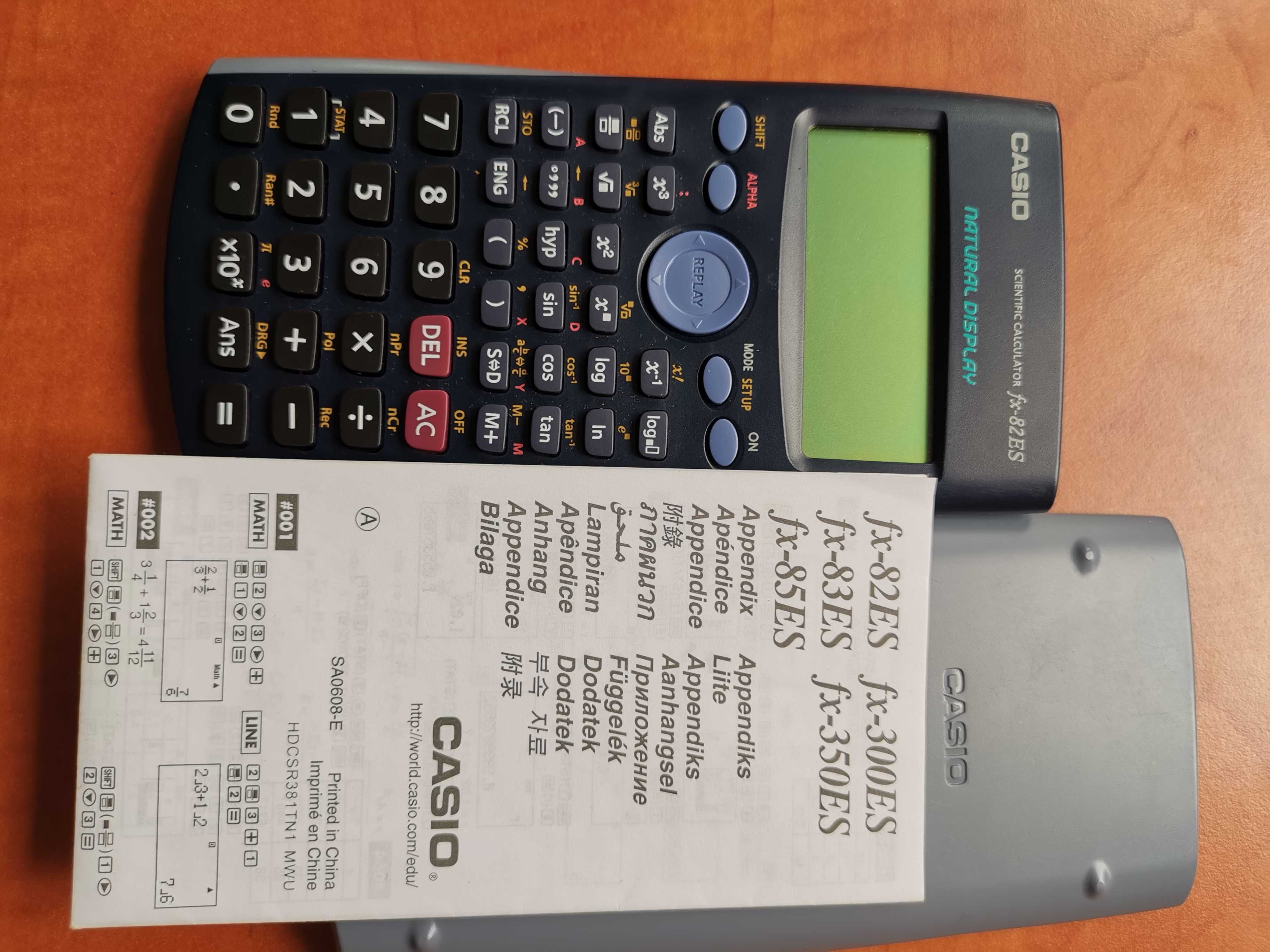 Calculatoare stiintifice Texas Instruments si Casio-noi