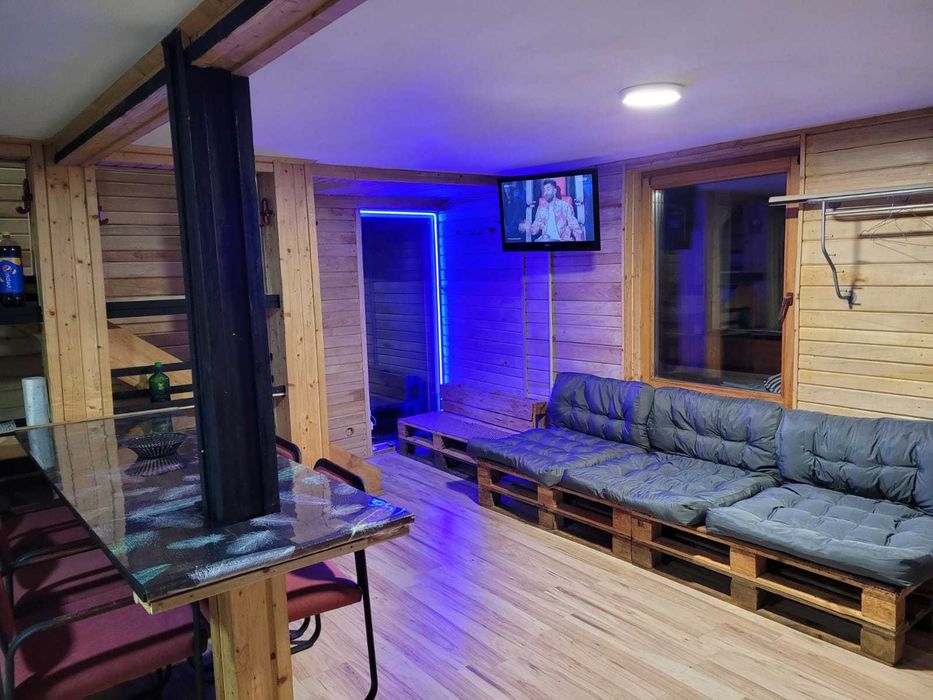 Cabana de inchiriat