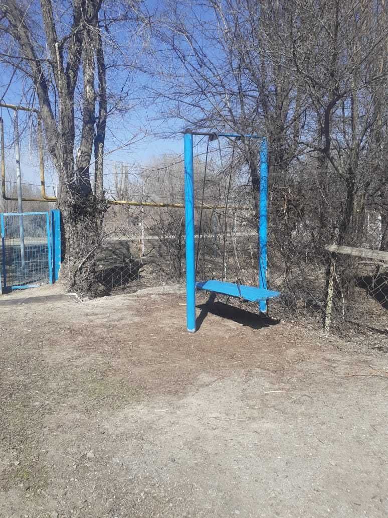 Дом с земельным участком