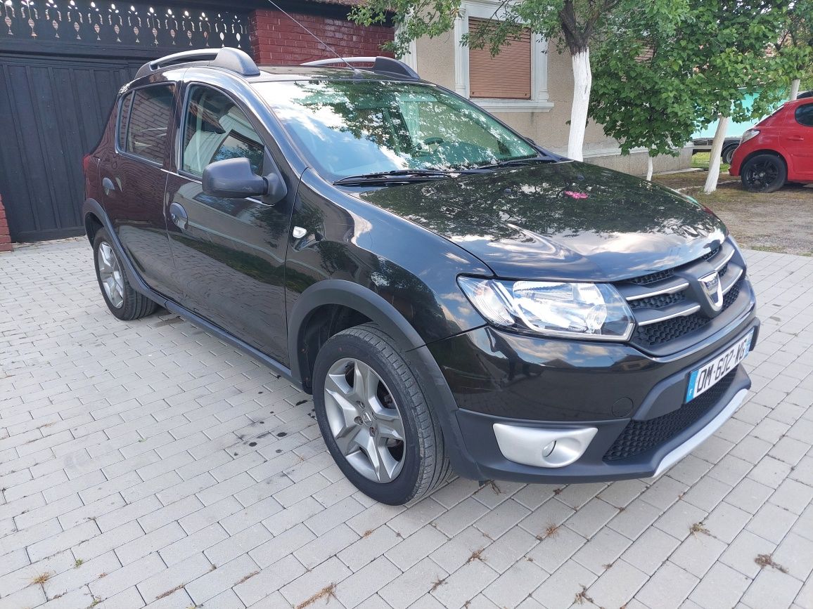 Dacia Sandero Stepway/ An 2014/ 1.5Diesel