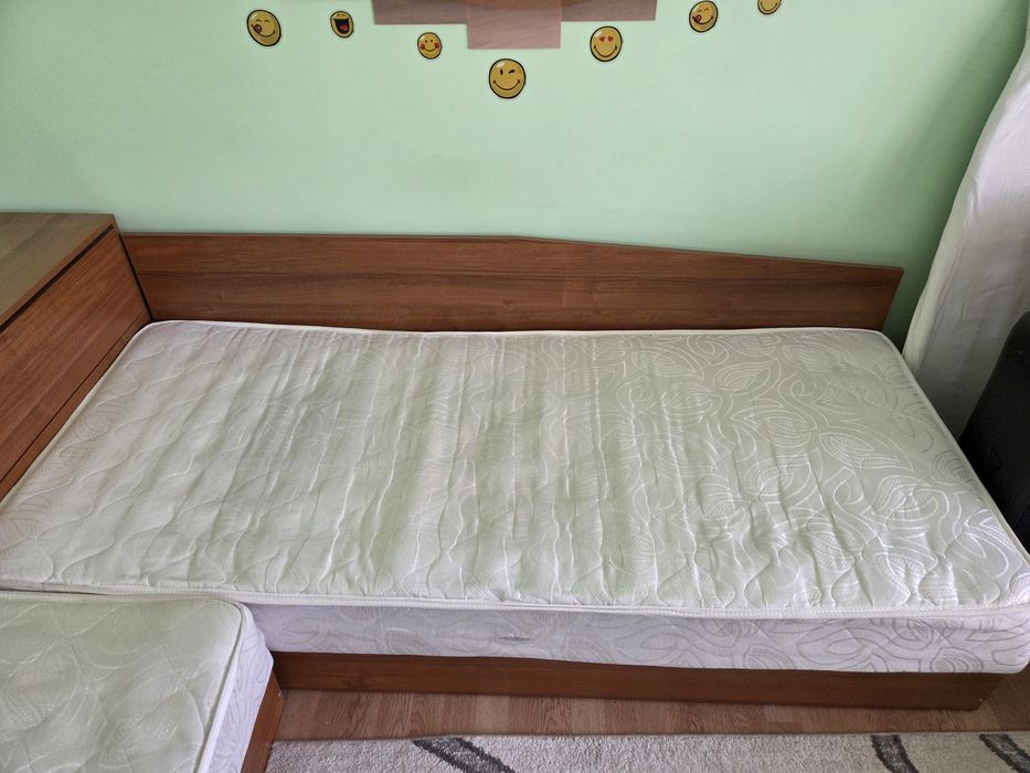 Ъглови легла с ракла
