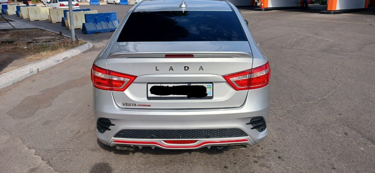 LADA VESTA SPORT 1.8 sotiladi