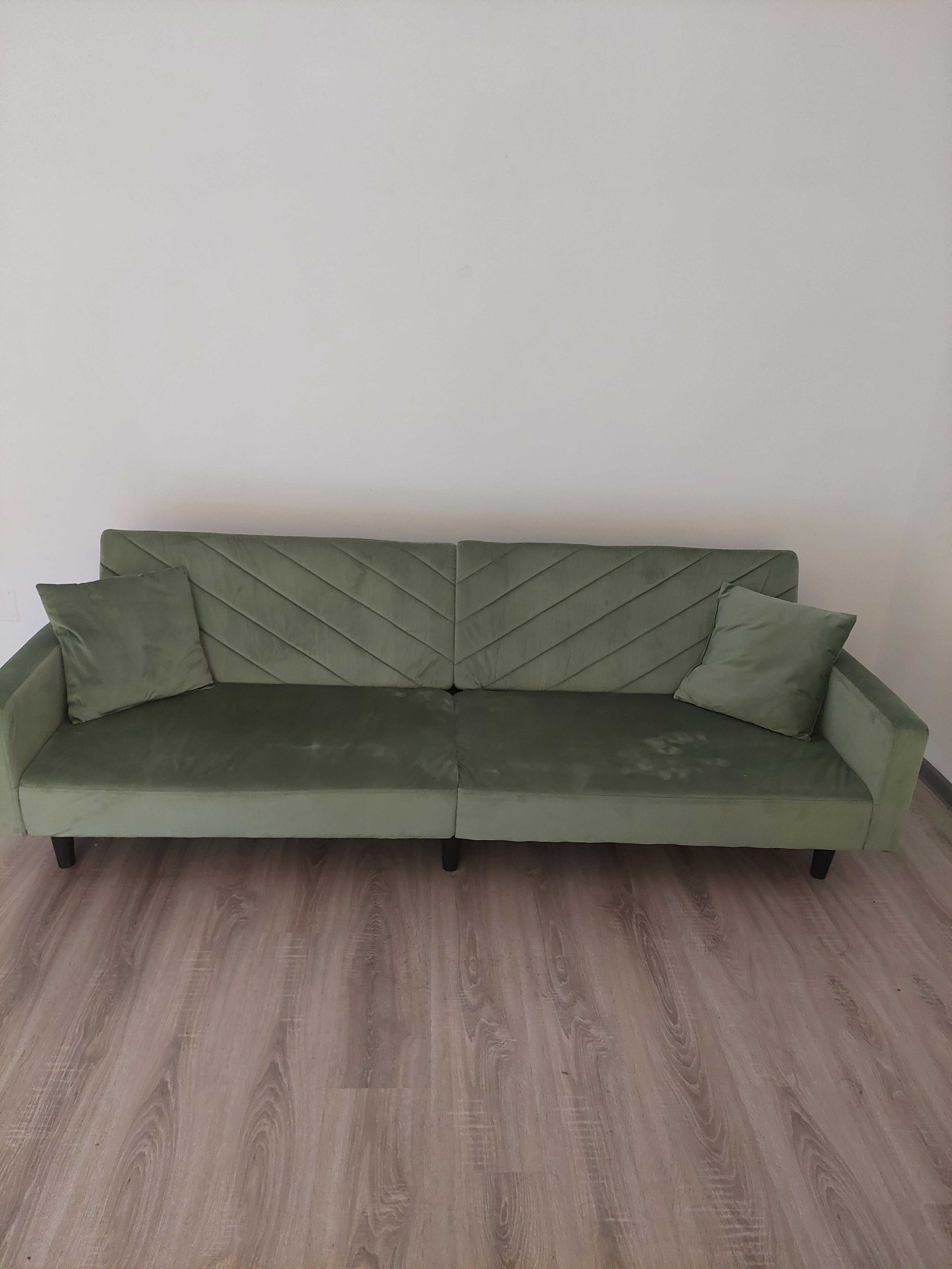 Canapea extensibilă NOUA cu 2 locuri, 2 perne, verde deschis catifea