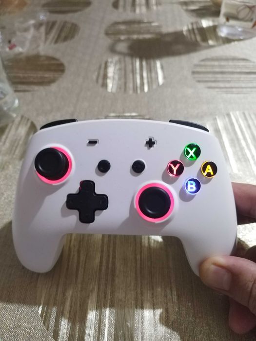 Нов безжичен контролер за нинтендо!