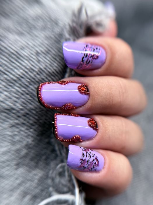 Unghii cu gel sau manichiura clasica Brașov