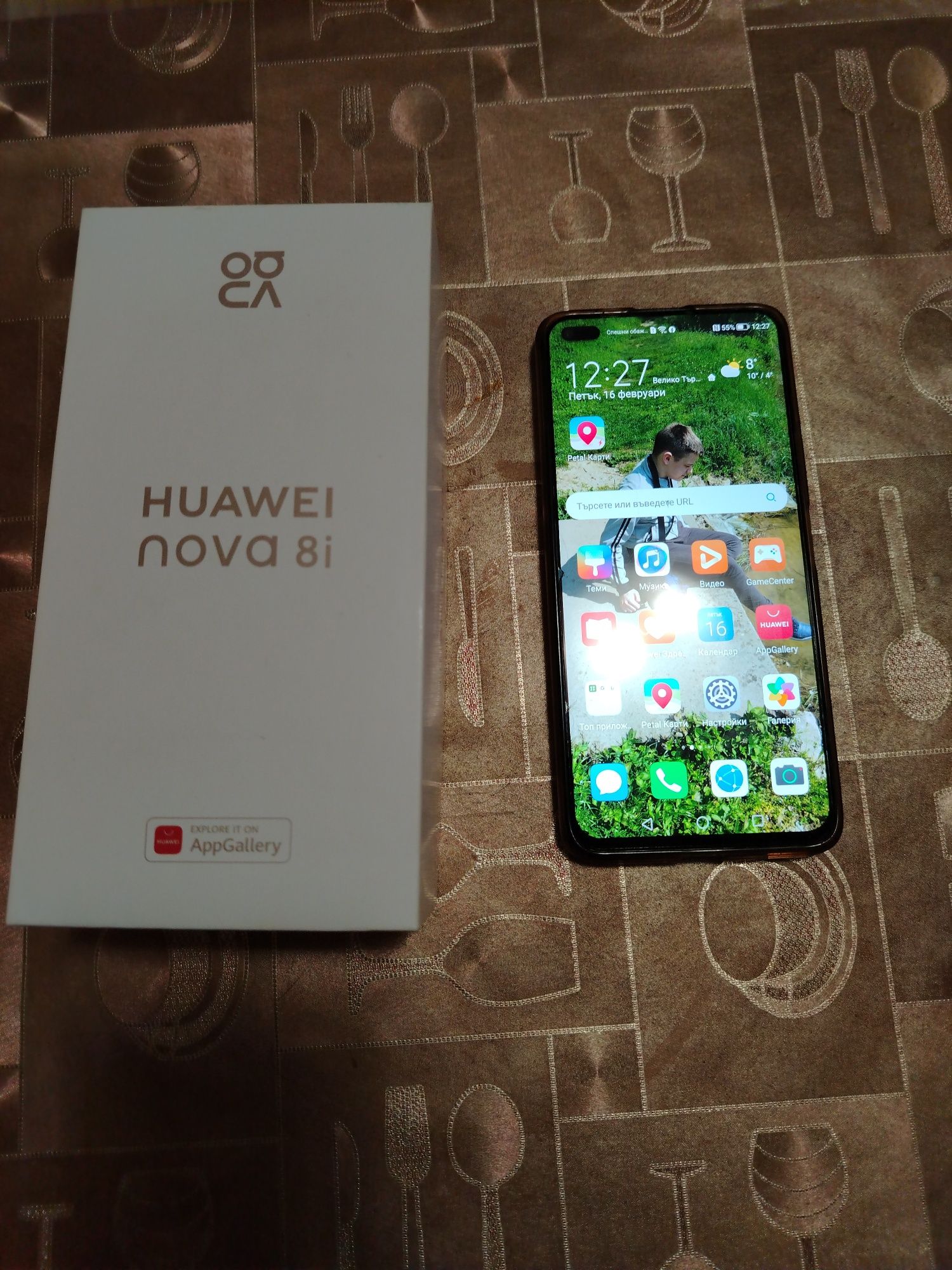 Смартфон Huawei Nova 8i