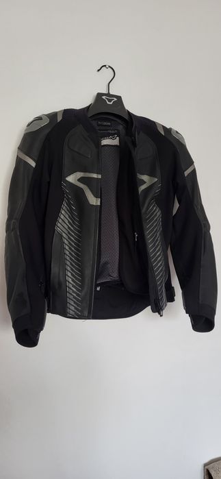 Geaca de piele moto