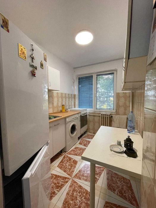 2 cam Grand Arena inchiriere mobilat complet