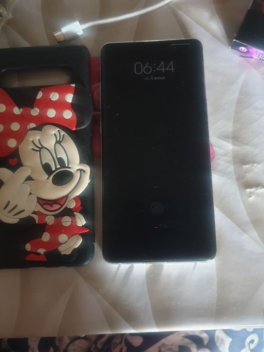 Продам самсунг S10+5G