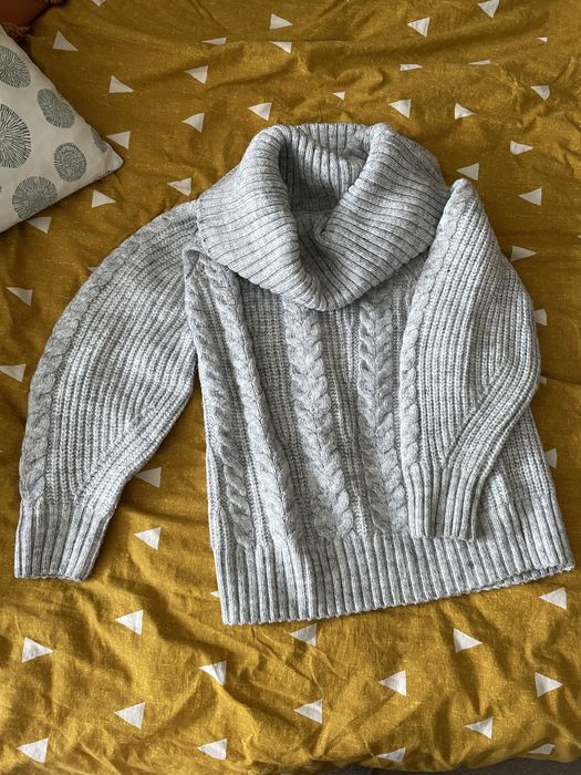 Продам Свитер/кофту