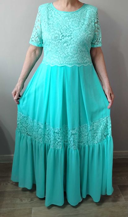 Продается красивое платье на той.