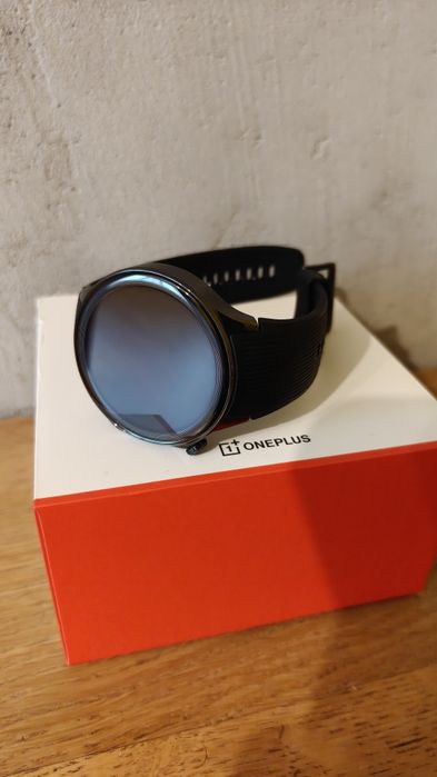 Vând Oneplus Watch 2 - ca nou