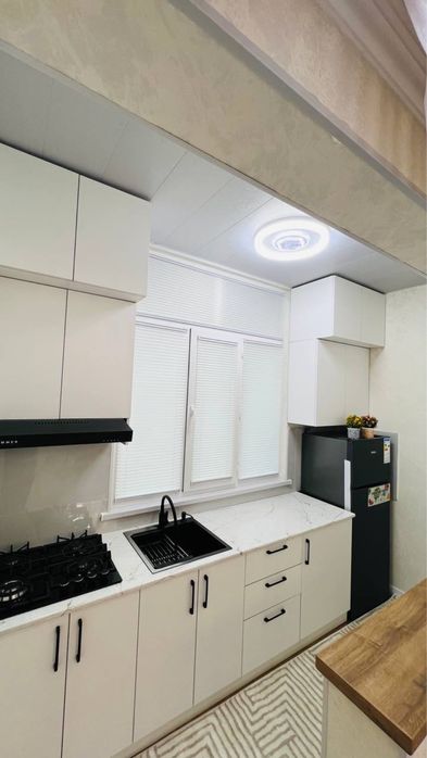 Срочно.  Горит!   Чиланзар 14.  3 х комнатная ЕВРО