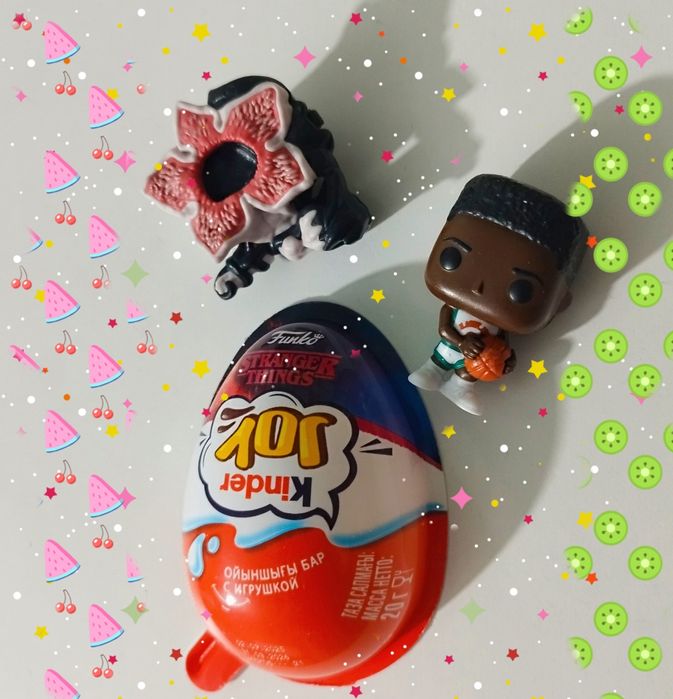 Обмен фигурками из Kinder Joy Stranger Things