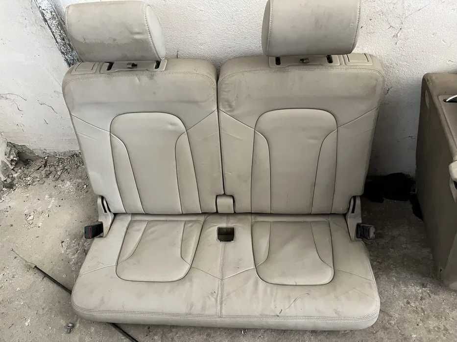 Трети ред седалки и кори за врати за Audi Q7 4L Ауди Кю7
