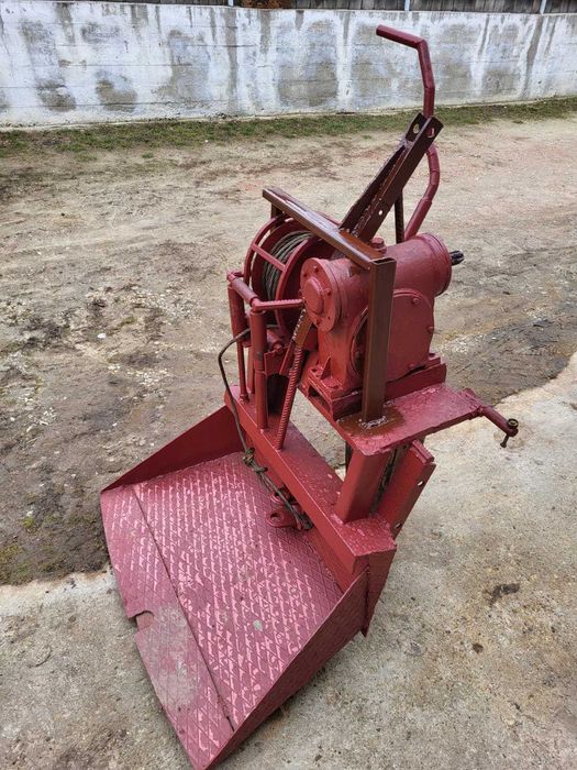 Troliu forestier in tiranți