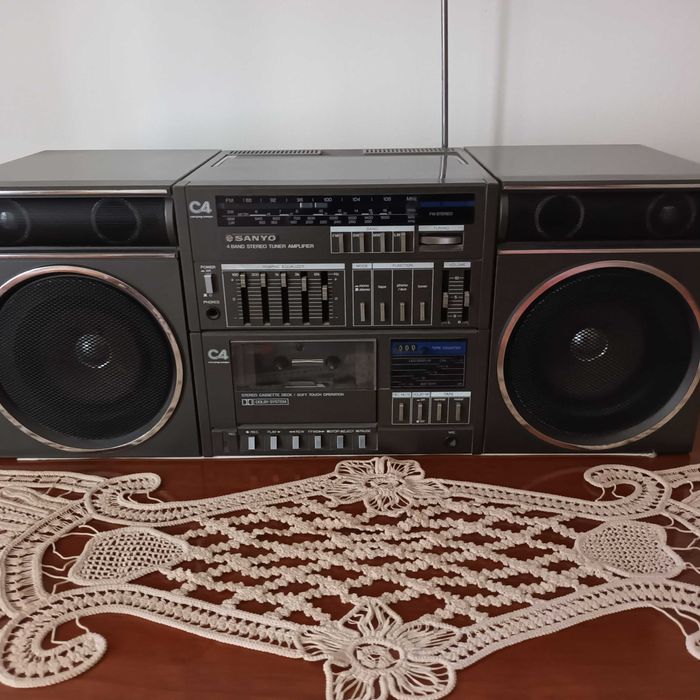 casetofon vintage SANYO C4