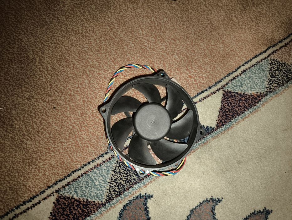 Продаю на запчасти