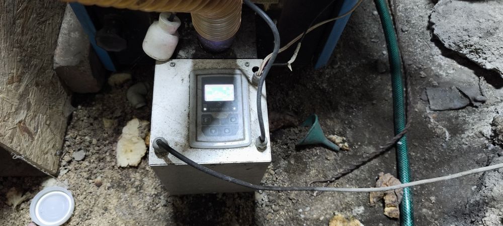 Котел 32 киловата Buderus , пелети