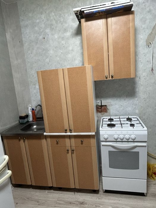 Продам кухонный гарнитур