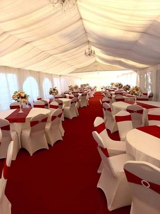 Corturi elegante pentru orice tip de eveniment