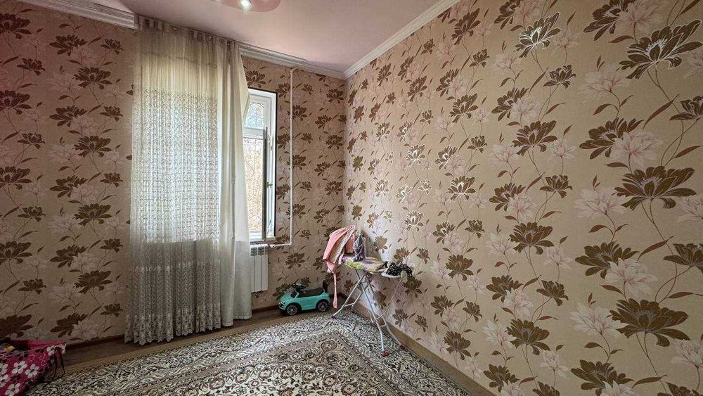 Arenda uy hovlik beriladi