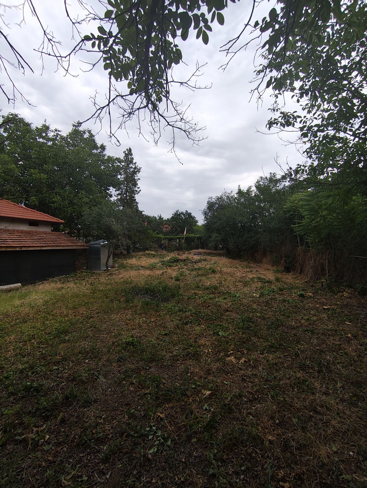 Продавам къща Долно Белотинци