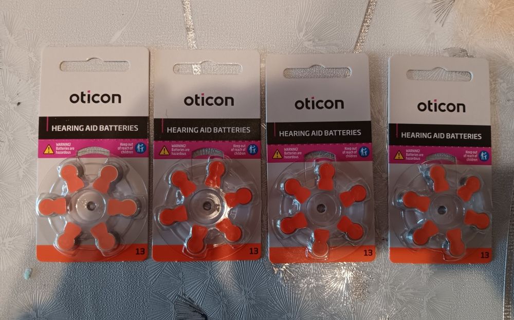 Батерии за слухов апарат Oticon