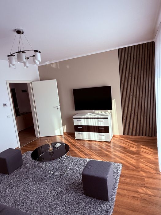 Apartament  doua camere decomandat