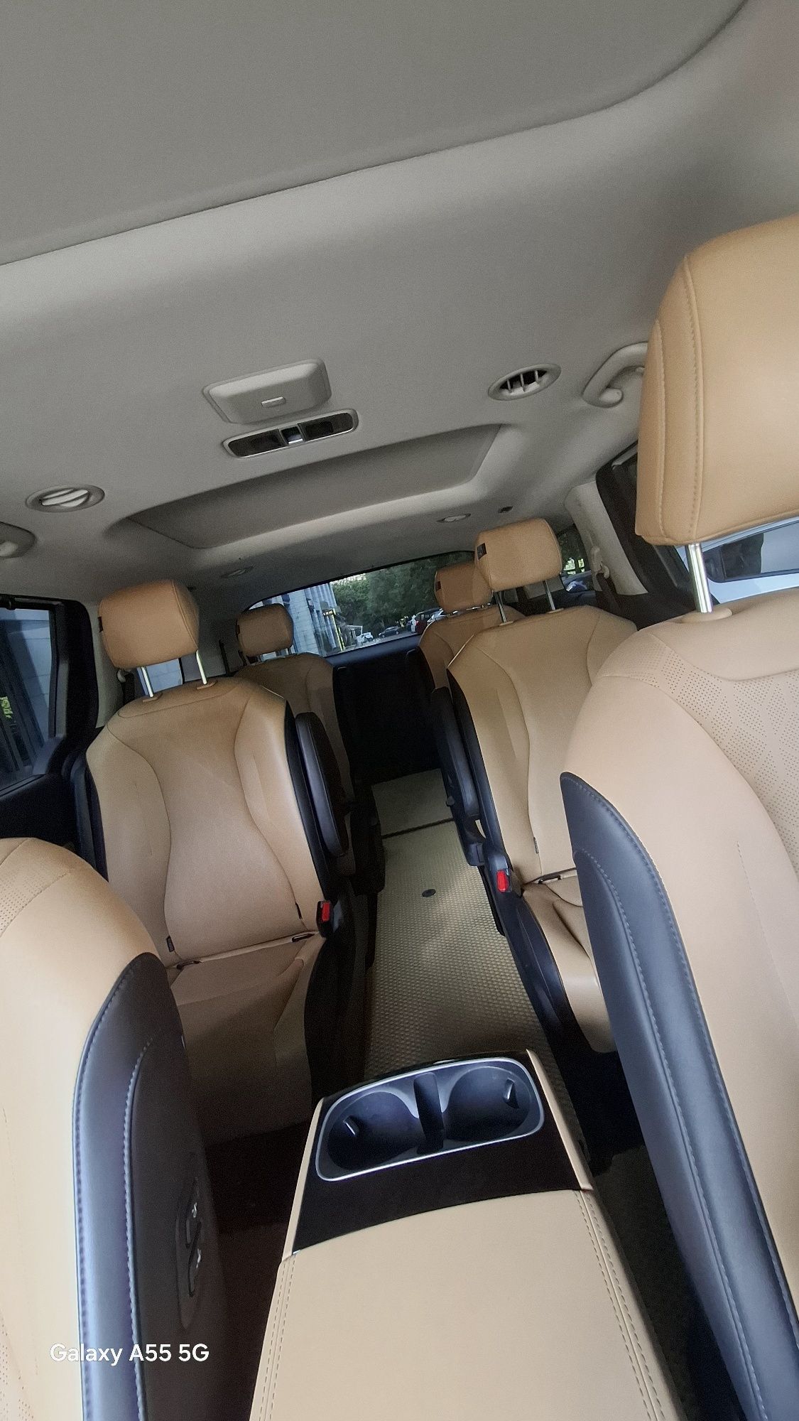 transport xizmati 9 kishilik KIA CARNIVAL транспортные услуги Toshkent
