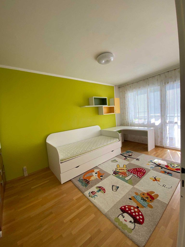 Дава се под наем Тристаен апартамент в София, Надежда 2 - 84 кв.м за 663 € - Снимка #10