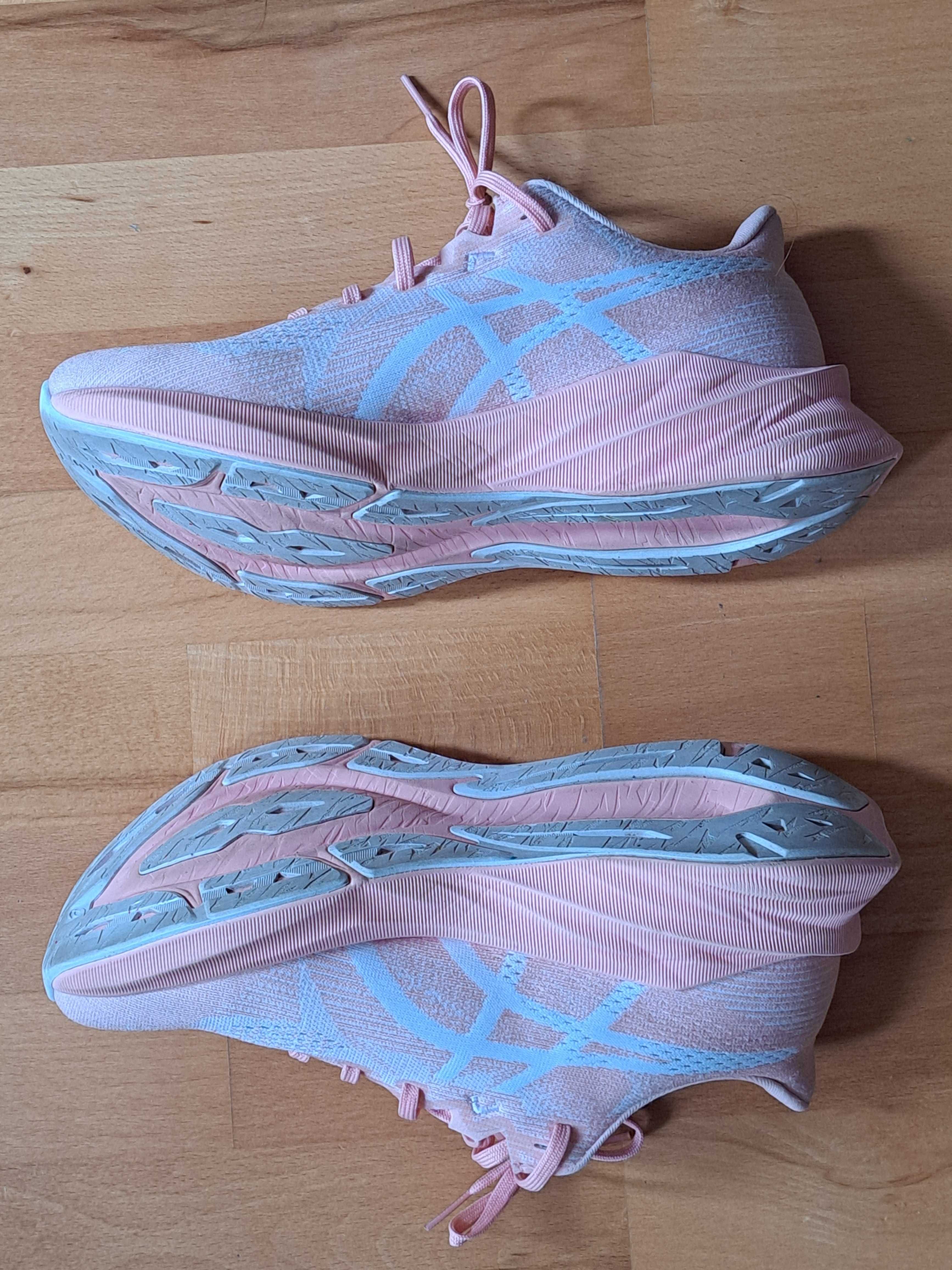 ASICS Dynablast 5. Incaltaminte de alergare pentru femei