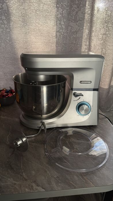 Планетарный миксер 1500 Вт