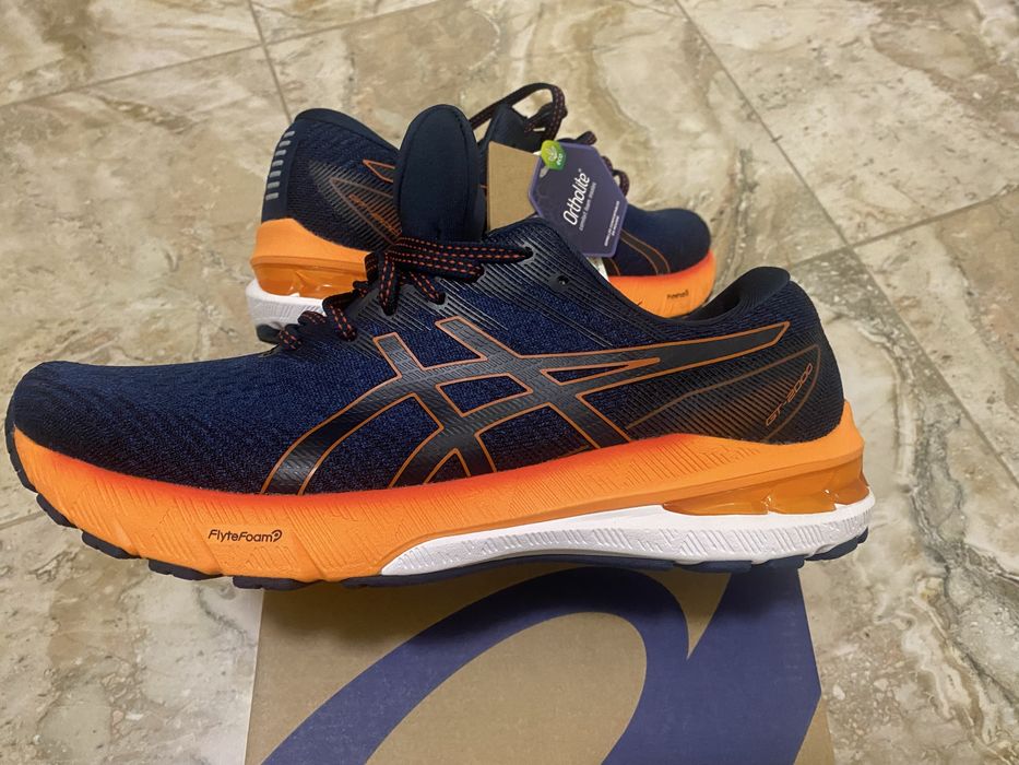 Оригинални маратонки ASICS GT-2000