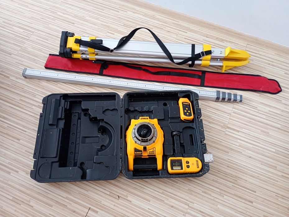 Nivela laser profesional Dewalt