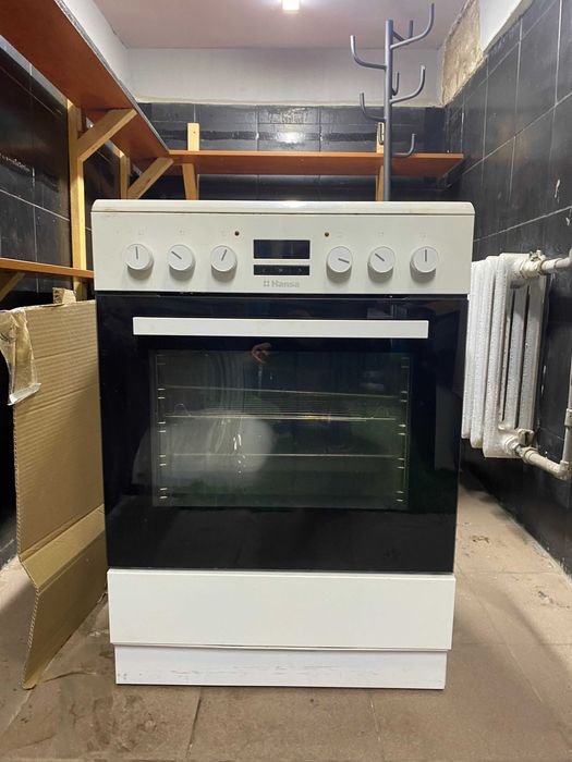 Электрическая плита Hansa FCCW58240H