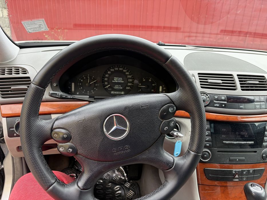 Dric Mercedes E280cdi SD Funerar 2008