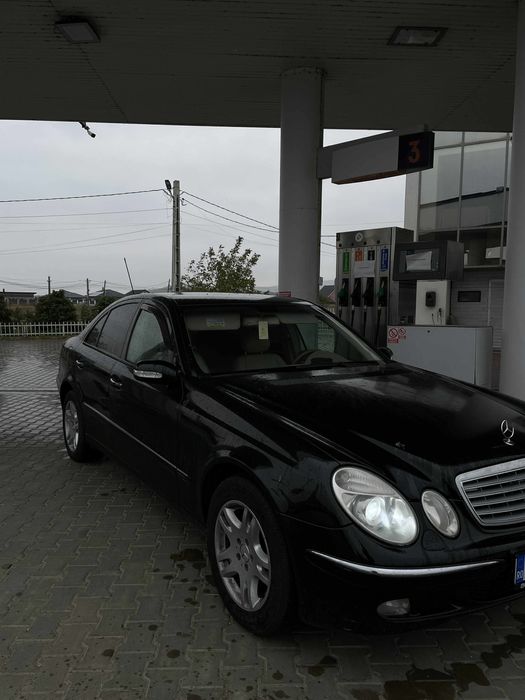 Se vinde Mercedes E-Class W211 E 270 CDI