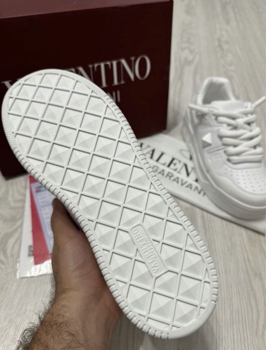 Adidasi Valentino Garavani One Stud XL FULL WHITE