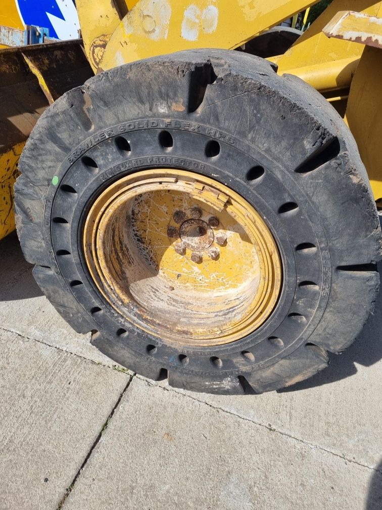 Caterpillar 914G din 2004 de 9 tone