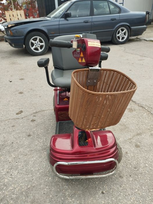 Електрическа четириколка