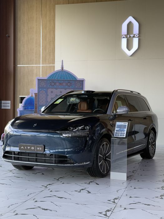 AITO M9 ultra  Restaling 2025.06