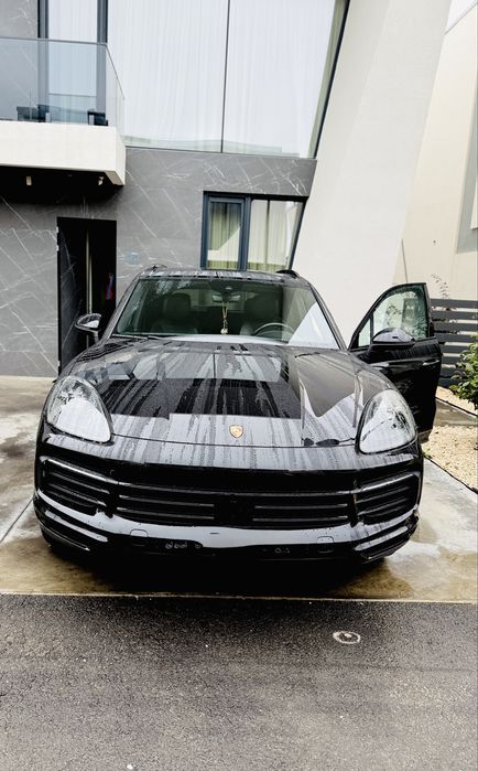 Porsche  Cayenne 2019