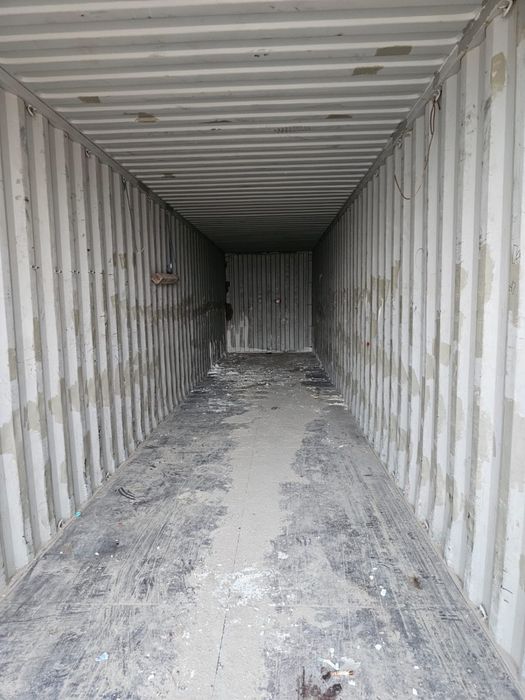 Продам морской контейнер 40 футовый, не протекает в хорошем состоянии