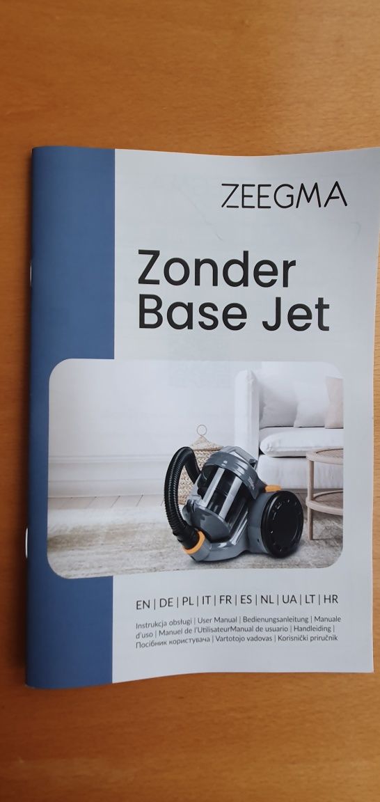 Прахосмукачка Zonder с контейнер